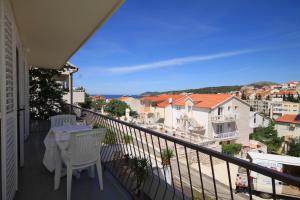 Fotografia z galérie ubytovania Apartments with a parking space Hvar - 4004 v destinácii Hvar