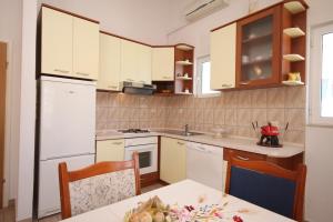 Fotografia z galérie ubytovania Apartments with a parking space Hvar - 4004 v destinácii Hvar