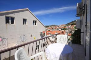 Fotografia z galérie ubytovania Apartments with a parking space Hvar - 4004 v destinácii Hvar