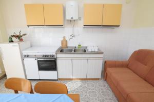 Fotografia z galérie ubytovania Apartments with a parking space Vinisce, Trogir - 1165 v destinácii Vinišće