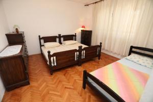 Fotografia z galérie ubytovania Apartments with a parking space Vinisce, Trogir - 1165 v destinácii Vinišće
