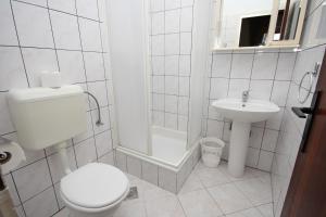 Fotografia z galérie ubytovania Apartments with a parking space Dubrovnik - 2147 v Dubrovníku