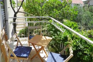 Fotografie z fotogalerie ubytování Apartments by the sea Cove Ljubljeva, Trogir - 2194 v destinaci Voluja