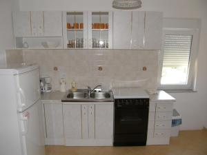 Fotografie z fotogalerie ubytování Apartments with a parking space Fazana - 2261 v destinaci Fažana