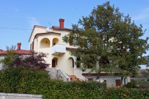 Fotografie z fotogalerie ubytování Family friendly apartments with a swimming pool Manjadvorci, Marcana - 2209 v destinaci Barban