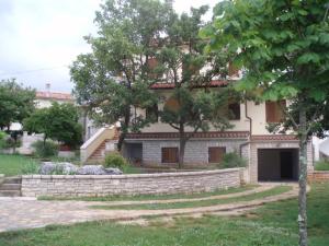 Fotografie z fotogalerie ubytování Family friendly apartments with a swimming pool Manjadvorci, Marcana - 2209 v destinaci Barban