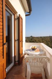 Fotografie z fotogalerie ubytování Family friendly apartments with a swimming pool Manjadvorci, Marcana - 2209 v destinaci Barban