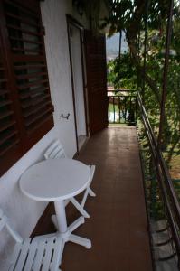 Balkón nebo terasa v ubytování Rooms by the sea Jelsa, Hvar - 4041