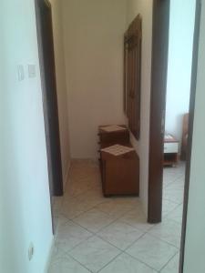 Zdjęcie z galerii obiektu Apartments with a parking space Metajna, Pag - 4126 w mieście Metajna