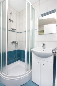 Kúpeľňa v ubytovaní Seaside holiday house Jakisnica, Pag - 4078