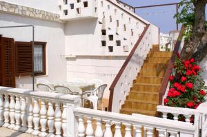Fotografie z fotogalerie ubytování Apartments by the sea Stara Novalja, Pag - 4099 v Novalji