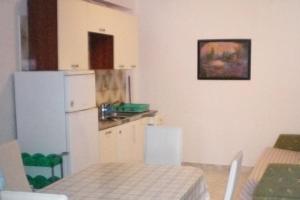 Kuchyň nebo kuchyňský kout v ubytování Apartments by the sea Novalja, Pag - 4114