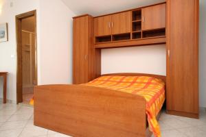 Postel nebo postele na pokoji v ubytování Apartments with parking space Metajna, Pag - 4116