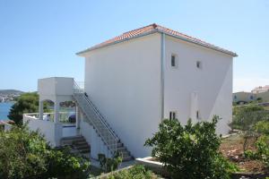 Fotografie z fotogalerie ubytování Apartments by the sea Rogoznica - 4215 v Rogoznici
