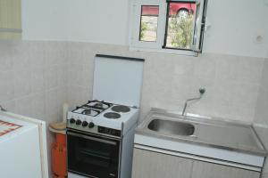 Fotografie z fotogalerie ubytování Apartments by the sea Rogoznica - 4215 v Rogoznici