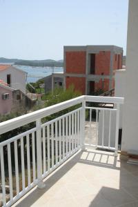 Fotografie z fotogalerie ubytování Apartments by the sea Rogoznica - 4215 v Rogoznici