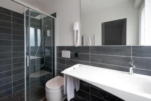 Ένα μπάνιο στο Hotel Morobbia