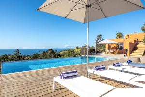 Bazén v ubytování The Villino at Cypress Ridge Estate - Stay Waiheke nebo v jeho okolí