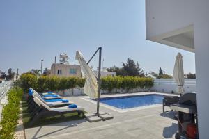 Πισίνα στο ή κοντά στο Protaras Pearl Villa Ekaterina