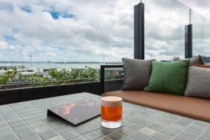 Balcony o terrace sa QT Auckland