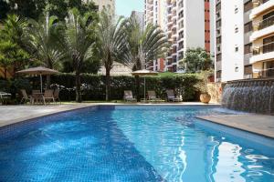 A piscina localizada em Transamerica Prime International Plaza (Paulista) ou nos arredores