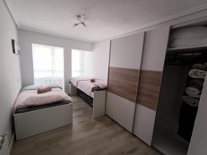 Fotografie z fotogalerie ubytování Piso San Roque 3 hab cerca del centro y universidad v destinaci Santander