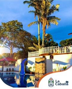 a view of the pool at the resort at La Cabaña Eco Hotel in Suaita
