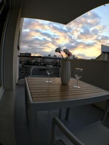 Balkon lub taras w obiekcie ☆ L'Exotique ☆ 2 chambres ☆ NETFLIX ☆