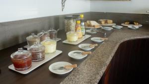 Comida no hotel ou em algum lugar perto