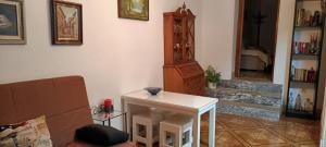 Posedenie v ubytovaní Apartamentos Caleros