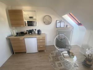 Η κουζίνα ή μικρή κουζίνα στο Schönes Zimmer in Schwaig nahe Nürnberg