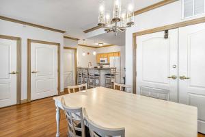 Gallery image of Beautiful Day Getaway - Lake Michigan Views in Sheboygan