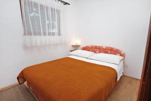 Postel nebo postele na pokoji v ubytování Apartment Nemira 5884b