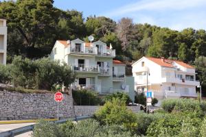 Fotografia z galérie ubytovania Apartments with a parking space Hvar - 5687 v destinácii Hvar
