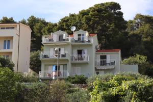 Fotografia z galérie ubytovania Apartments with a parking space Hvar - 5687 v destinácii Hvar