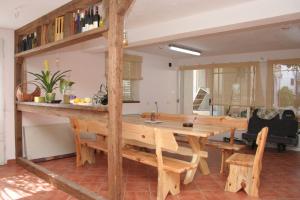 Fotografia z galérie ubytovania Apartments with a parking space Orebic, Peljesac - 4554 v destinácii Orebić
