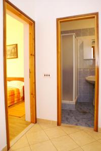 Koupelna v ubytování Apartments with parking spaces Orebic, Peljesac - 4527