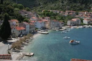 Fotografia z galérie ubytovania Apartments by the sea Racisce, Korcula - 4362 v destinácii Račišće