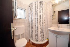 Koupelna v ubytování Apartments and rooms by the sea Orebic, Peljesac - 4517