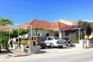 Fotografia z galérie ubytovania Apartments with a parking space Orebic, Peljesac - 4580 v destinácii Orebić