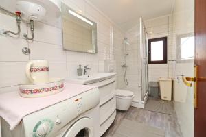 Koupelna v ubytování Apartment Brna 4463b + 25 fotografií