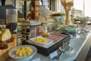 Mâncare la sau în apropiere de acest hotel