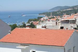 Fotografia z galérie ubytovania Apartments with a parking space Hvar - 4593 v destinácii Hvar