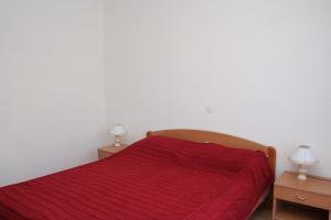 Posteľ alebo postele v izbe v ubytovaní Apartments with parking spaces Orebic, Peljesac - 4494