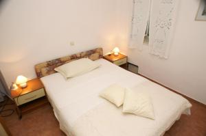 Krevet ili kreveti u jedinici u objektu Apartments by the sea Trstenik, Peljesac - 4575