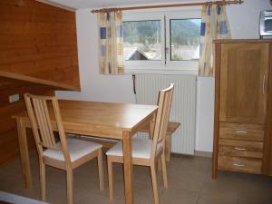 Kuchyňa alebo kuchynka v ubytovaní Haus Ausserbach