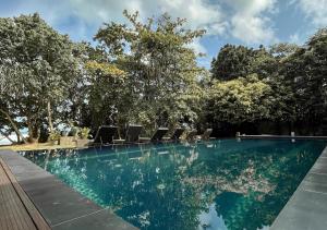 The swimming pool at or close to Villa Talay