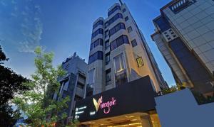 Budynek, w którym mieści się hotel