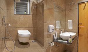 Bagno di Treebo The Utsav, Nashik