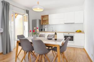 Kuchyň nebo kuchyňský kout v ubytování Apartman Petra + 7 fotografií